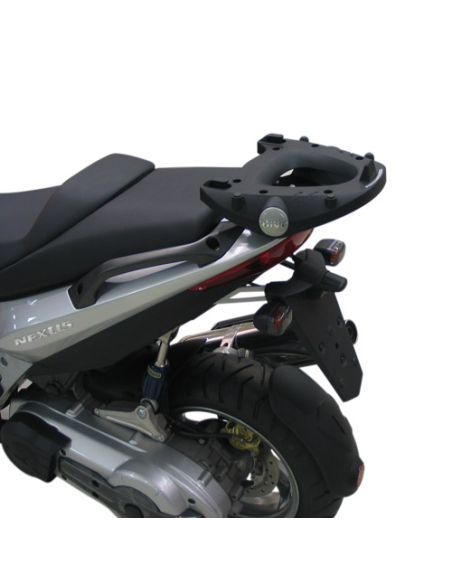 Support top case Givi E682 Gilera Nexus 125-250-300-500 Monokey avec platine