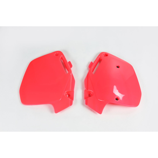 Plaques latérales - Rouge - UFO Honda 125 CR 1991-1992 et 250 CR 1990-1991
