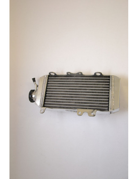Radiateur renforcé IROD côté droit Kawasaki 250 KXF 2009-2010