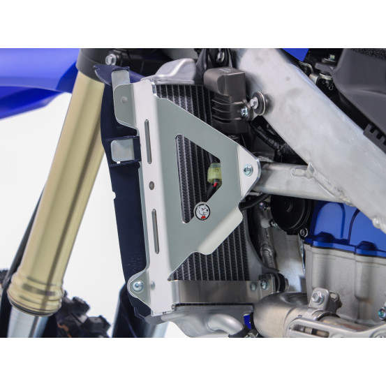 Protèges radiateur AXP Alu 4mm YAMAHA 450 YZF 2023-2026 / 250 YZF 2024-2026