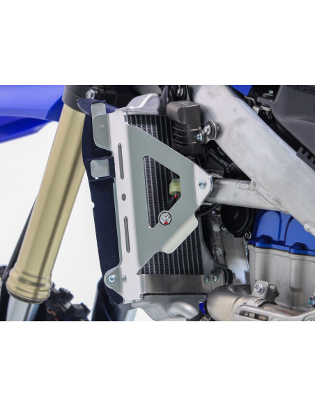 Protèges radiateur AXP Alu 4mm YAMAHA 450 YZF 2023-2026 / 250 YZF 2024-2026