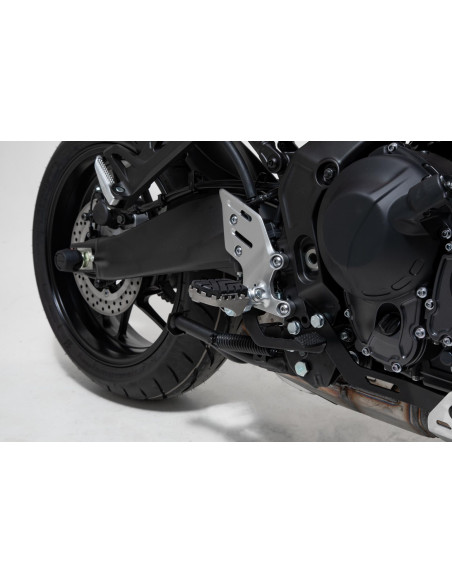 Repose-pieds SW-MOTECH ION avec supports YAMAHA Tracer 9/GT 2020