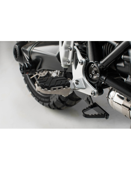 Repose-pieds SW-MOTECH ION avec supports BMW R nine T Urban - Scrambler 2016-2020