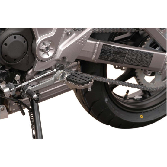 Repose-pieds SW-MOTECH ION avec supports KAWASAKI Z 1000 - ZRX 1200 - Versys 650 - Z 900 RS - Cafe