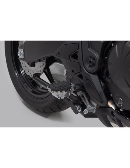 Repose-pieds SW-MOTECH EVO avec supports KAWASAKI Versys 1000 2011-2018 - GT 2018 - Versys X 300 2016 - Versys 650 2014-2021
