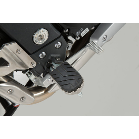 Repose-pieds SW-MOTECH ION avec supports BMW - TRIUMPH