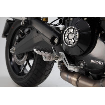 Repose-pieds SW-MOTECH EVO avec supports DUCATI - BENELLI TRK 502 X 2018