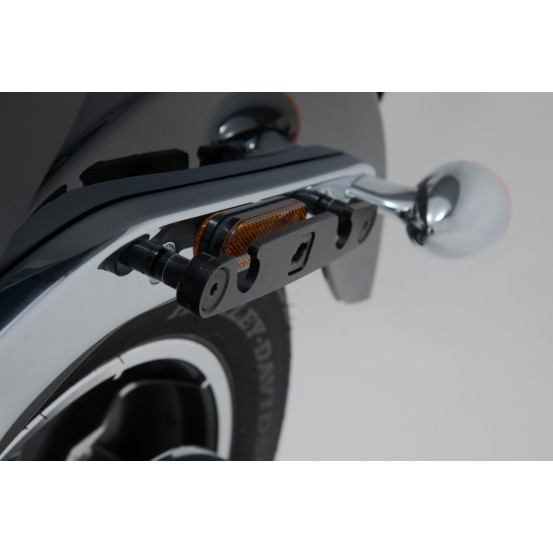 Support latéral SW-MOTECH SLH gauche LH2 HARLEY DAVIDSON 1745 Softail Low Rider (FXLR) 2017 - 1868 Softail Low Rider S (FXLRS..