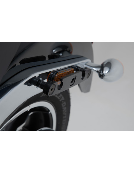 Support latéral SW-MOTECH SLH gauche LH2 HARLEY DAVIDSON 1745 Softail Low Rider (FXLR) 2017 - 1868 Softail Low Rider S (FXLRS..