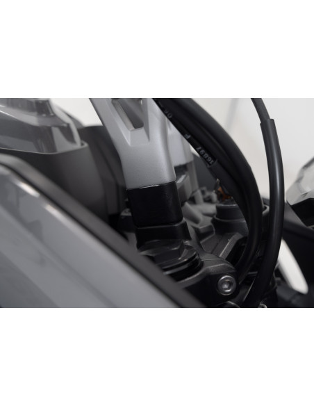 Réhausse de guidon SW-MOTECH 30 mm TRIUMPH Tiger 660 2021 Noir