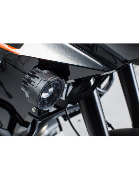 Support pour feux additionnels SW-MOTECH KTM Adventure 1050 2014-2021 - 1090 2016 - R 2016-2021 - 1190/R 2013