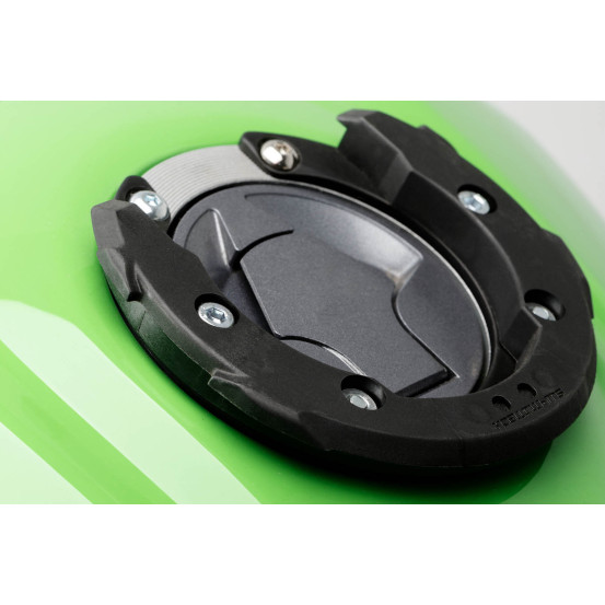 Anneau de réservoir SW-MOTECH pour sacoche EVO BMW F 650 1997-2000 - KAWASAKI Ninja 125 2018-2020 - Z 125 2018-2020 - Ninja 2..