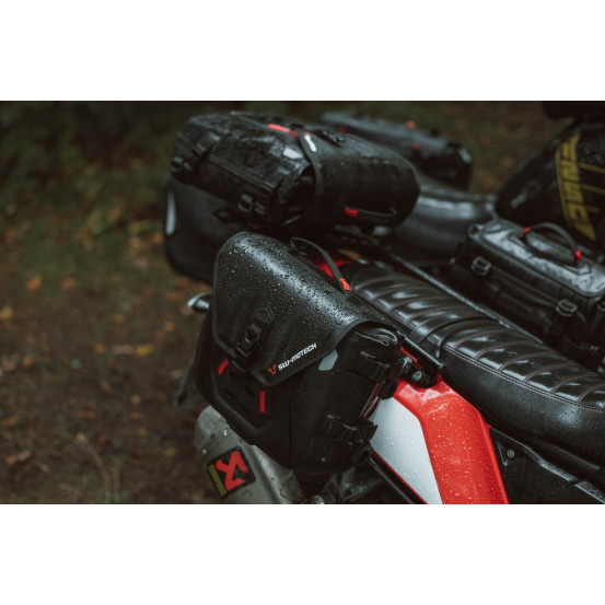 Sacoches latérales SW-MOTECH PRO/EVO avec platine d'adaptation à droite SysBag 12-16 Litres
