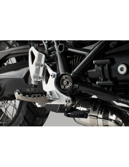 Repose-pieds SW-MOTECH ION avec supports BMW S 1000 XR 2015-2019 - F 750 GS 2017-2020 - 850 2017-2020 - Adventure 2018-2020