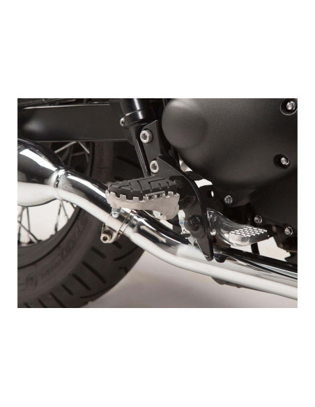 Repose-pieds SW-MOTECH ION avec supports TRIUMPH