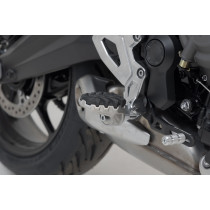 Repose-pieds SW-MOTECH EVO avec supports TRIUMPH Scrambler 1200 2018-2021 - Tiger 800 2010-2018 - 900 2019 2