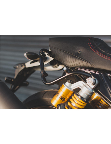 Support pour sacoche latérale droite SLC SW-MOTECH Yamaha MT-09 2023-2024