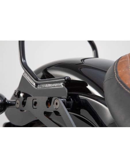 Support latéral SW-MOTECH SLH gauche LH1 HARLEY DAVIDSON 1745 Softail Deluxe 2017