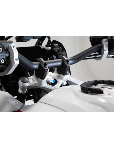 Réhausse de guidon Ø 28 mm SW-MOTECH 20 mm avec déport 30 mm BMW R 1200 GS 2008-2012 Gris