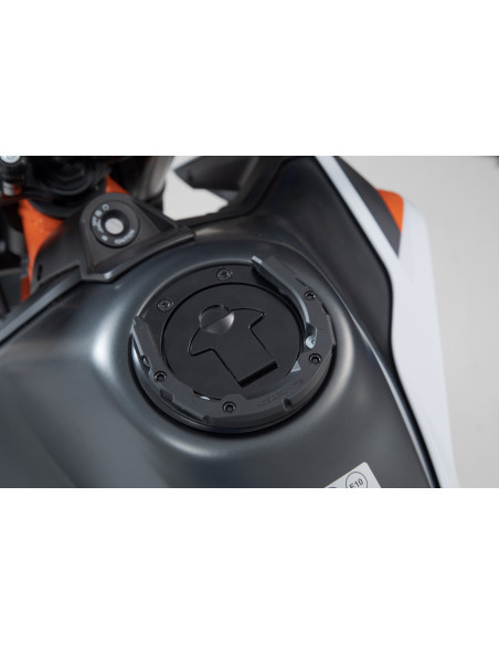 Anneau de réservoir SW-MOTECH pour sacoche PRO SUZUKI GSX-R - GSX-S/F - Katana - SV/S - GSF Bandit/S - GSX F - Hayabusa - V-s..