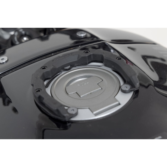 Anneau de réservoir SW-MOTECH pour sacoche PRO HONDA CBR 1000 RR - CB 1100 EX/RS - VFR - CB 125 R - CB 300 R - CB 500 F/X - C..