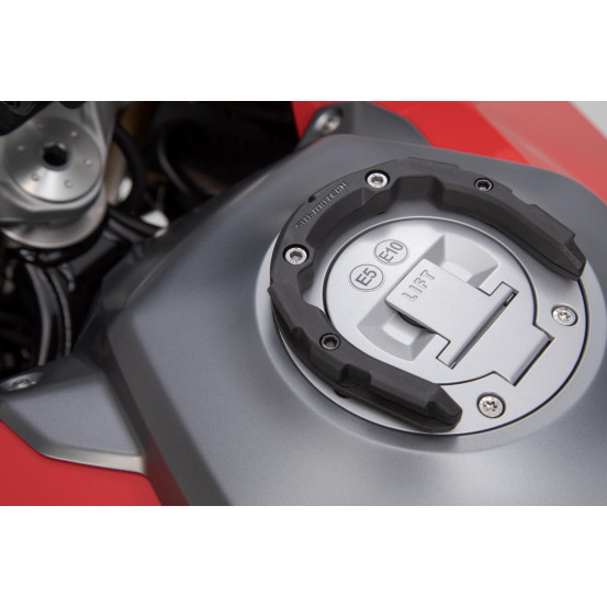 Anneau de réservoir SW-MOTECH pour sacoche PRO BMW F 650 1997-2000 - KAWASAKI Ninja 125 2018-2020 - Z 125 2018-2020 - Ninja 2..