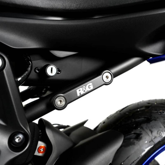 Caches orifices repose-pieds arrière R&G RACING argent - YAMAHA MT-07