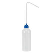 Pissette 500 ML AVEC BEC RIGIDE 115-260MM