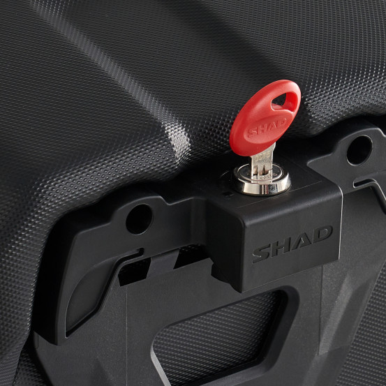 Sacoches latérales SHAD E48SR 30L