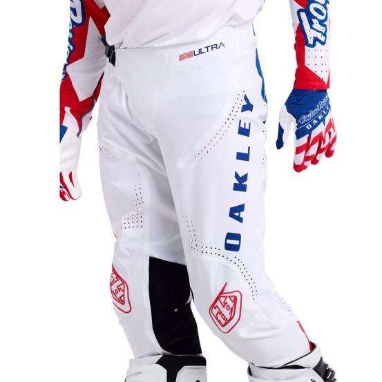Pantalon cross Troy Lee Designs x Oakley Edition Limitée 2024 SE Ultra Vision - Bleu Blanc Rouge
