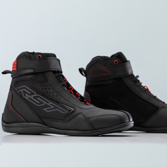 Baskets moto Femme RST Frontier - Noir Rouge