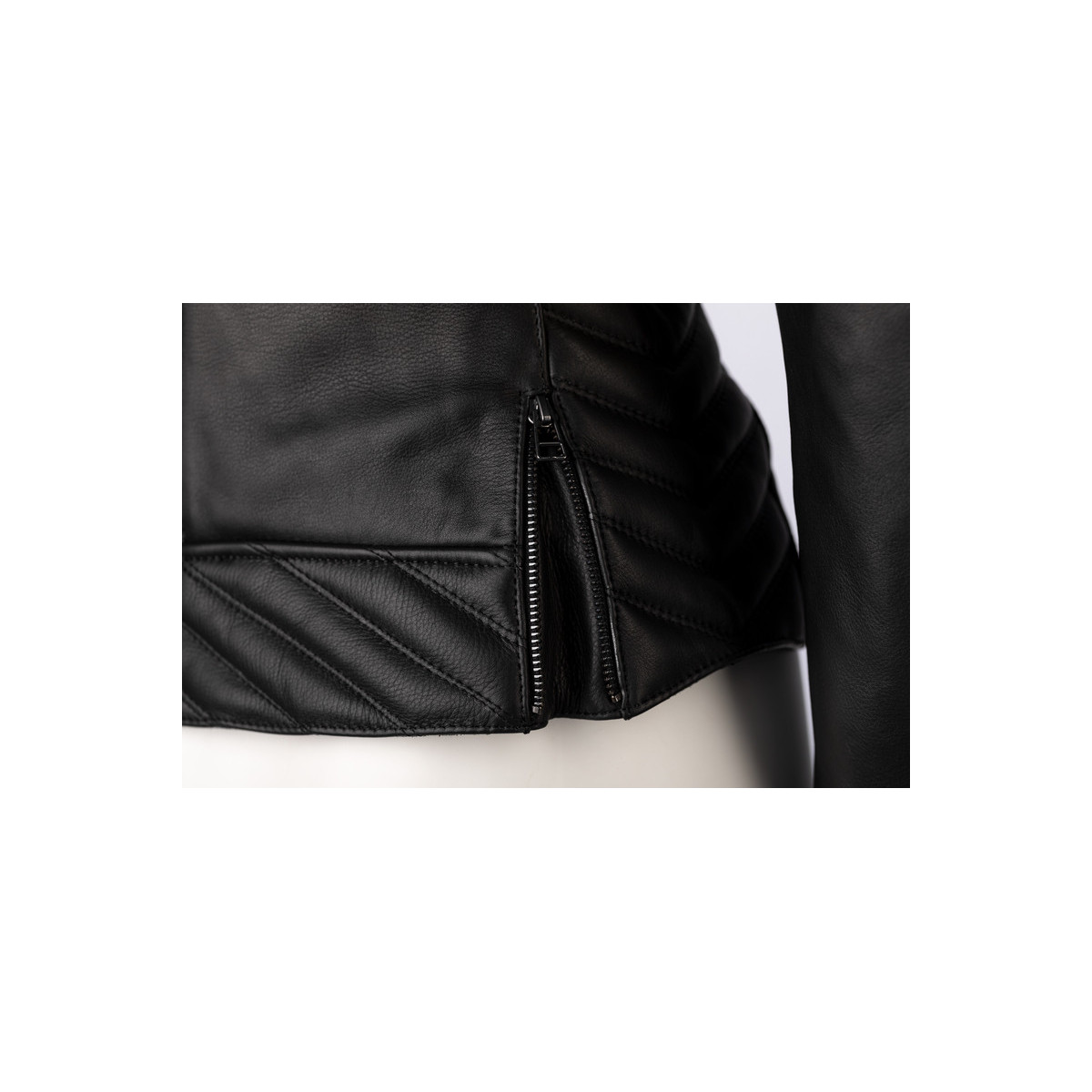 Veste En Cuir Motard Femme Sandro - Taille XS, Noire, Occasion En Très Bon état
