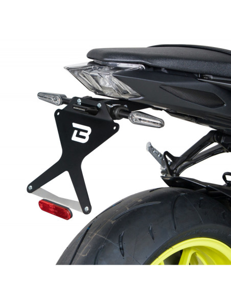 Support de Plaque BARRACUDA Yamaha MT-09 2017-2020 (clignotants origine)