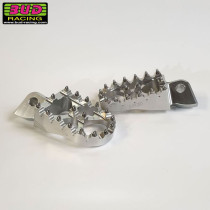 Cales Pieds BUD RACING ALU 7075 et INOX Yamaha 450 YZ-F 2023-2026 / 250 YZ-F 2024-2026 - Argent