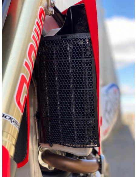 Filets de protection de radiateurs TWIN AIR - UNIVERSEL