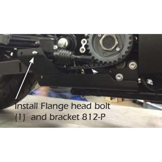Patte de fixation d'échappement VANCE & HINES 812-P