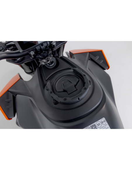 Anneau de réservoir SW-MOTECH pour sacoche PRO KTM 990 Duke 2023
