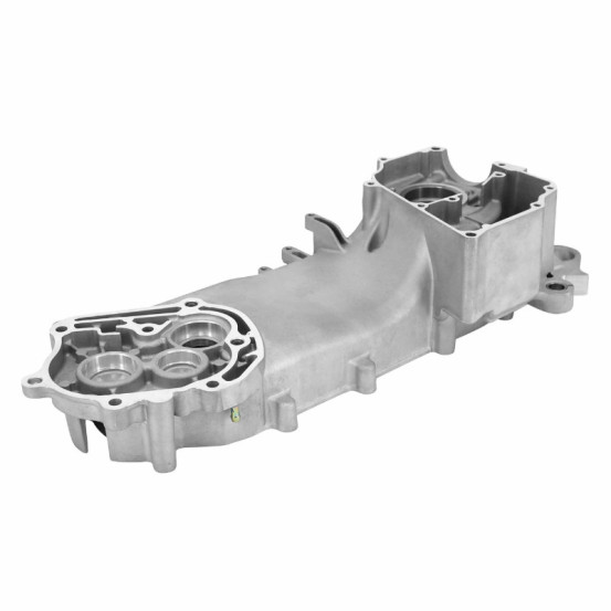 Carter moteur Sym 50 Orbit / Mio 4T / Peugeot 50 Vivacity 3 / Ludix 4T (gauche côté variation / longueur 430mm)