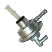 Robinet d'essence scooter Gilera 50 Runner / 125 Runner / Piaggio 100 free