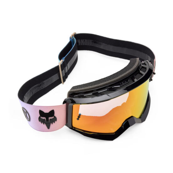 Masque cross Fox Spring 2025 Main Hello Future