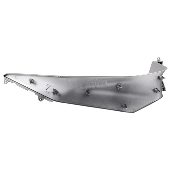Enjoliveur marche pied gauche origine Piaggio 400 MP3 après 2022 (version classic Gris)