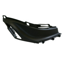 Garniture grille inférieure aile arrière droite origine Piaggio 50 / 125 Liberty après 2015