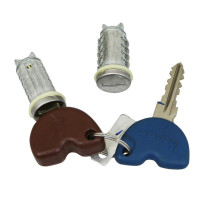 Jeu de clés avec barillet origine Piaggio 125 Liberty / Vespa Primavera / Vespa Sprint / Vespa-S 3v