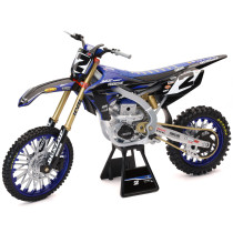 Moto miniature Yamaha 450 YZF C. WEBB - Echelle 1/6°