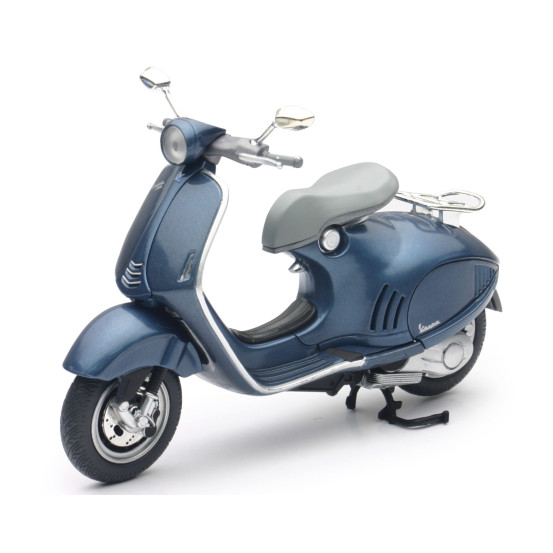 Scooter miniature Vespa 946 Bleu - Echelle 1/12°