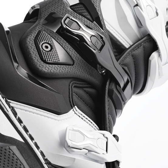 Bottes cross Gaerne SG22 - Noir Blanc