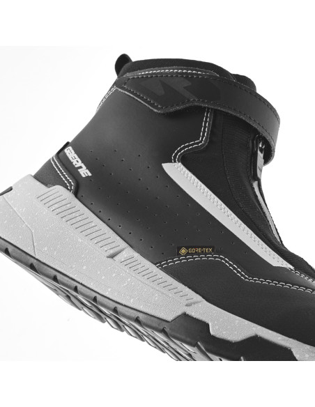 Baskets moto Gaerne G Zion Gore-Tex - Noir Blanc
