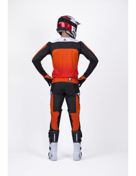 Tenue cross Pull-In by Kenny Master Race - Gradient Orange