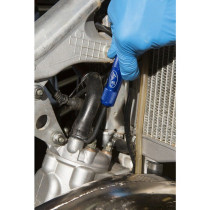 Outil extracteur MOTION PRO durites refroidissement / carburant 2