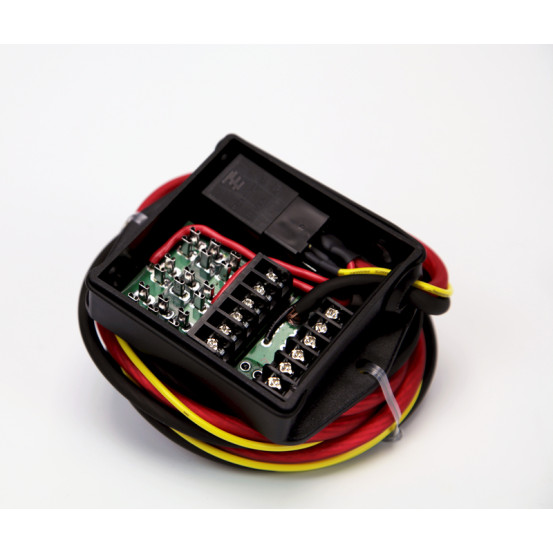 Module d'alimentation DENALI PowerHub2 - connecteurs pour 6 accessoires